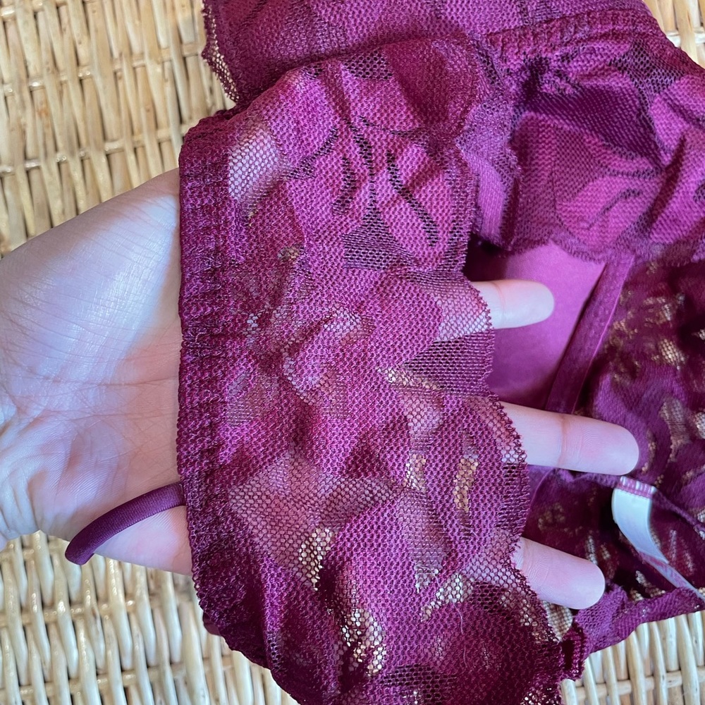 PINK Victoria Secret’s Bralette - Picture 6 of 7